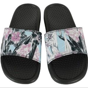 nike benassi jdi floral slides